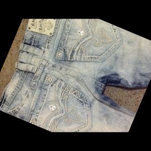 Excellent Condition Rock Revival Jeans ♥️❤️♥️
